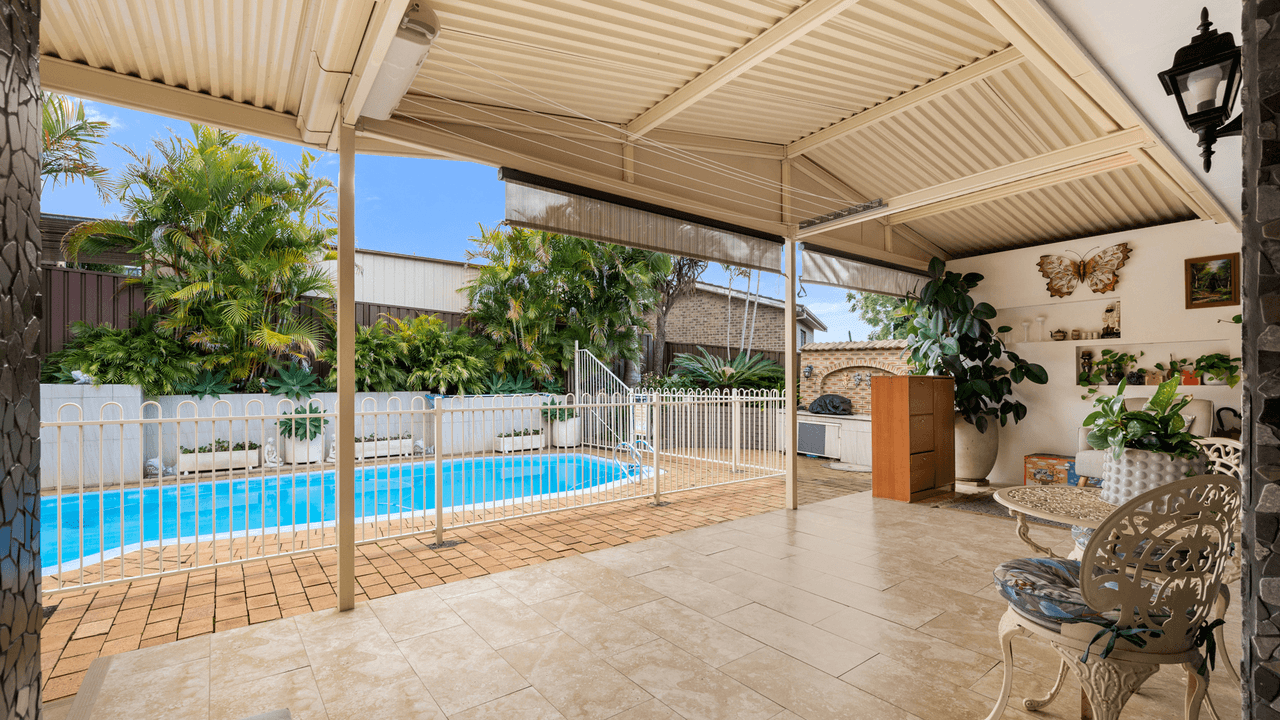 12 METHIL Place, ST ANDREWS, NSW 2566