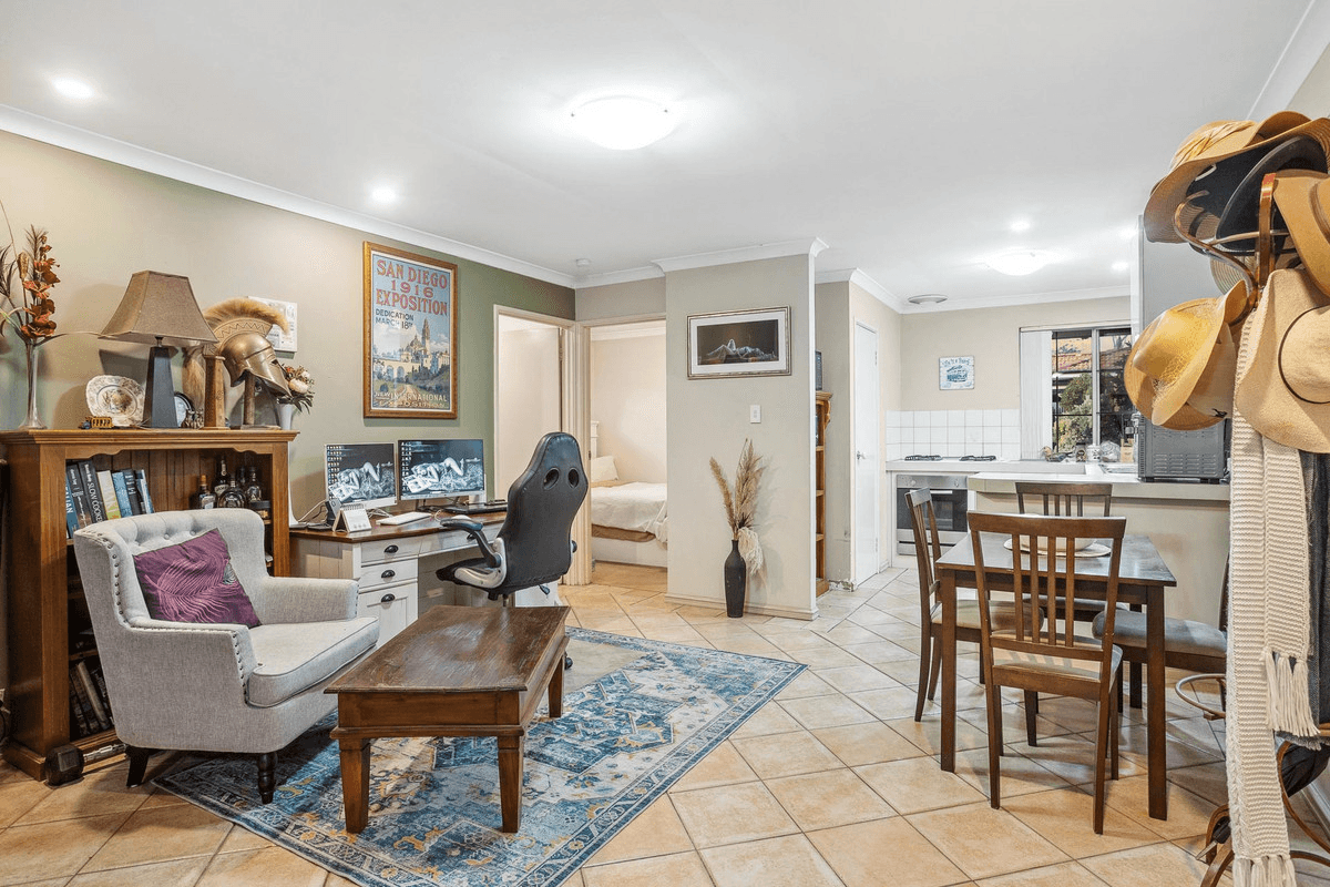 7/132 Flinders Street, Yokine, WA 6060