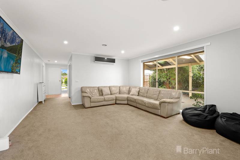 51 Bounty Way, Berwick, VIC 3806