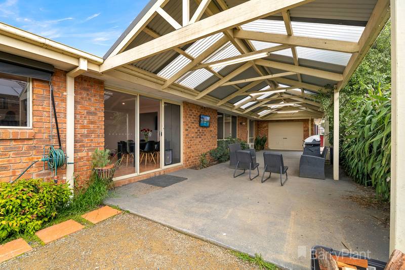 51 Bounty Way, Berwick, VIC 3806