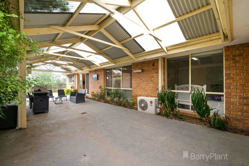 51 Bounty Way, Berwick, VIC 3806