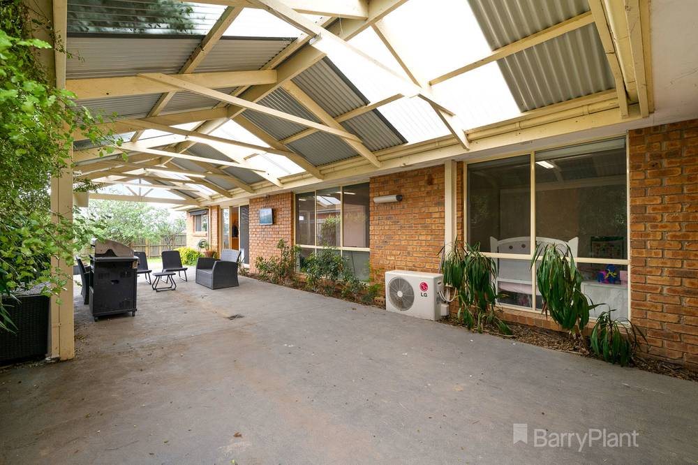 51 Bounty Way, Berwick, VIC 3806
