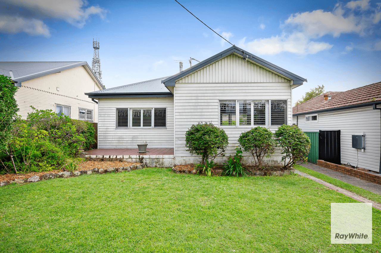 9 Tea Gardens Avenue, KIRRAWEE, NSW 2232