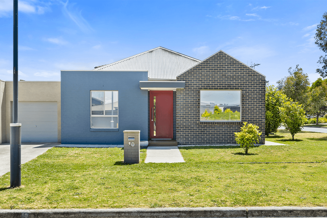 10 Ridding Street, Forde, ACT 2914