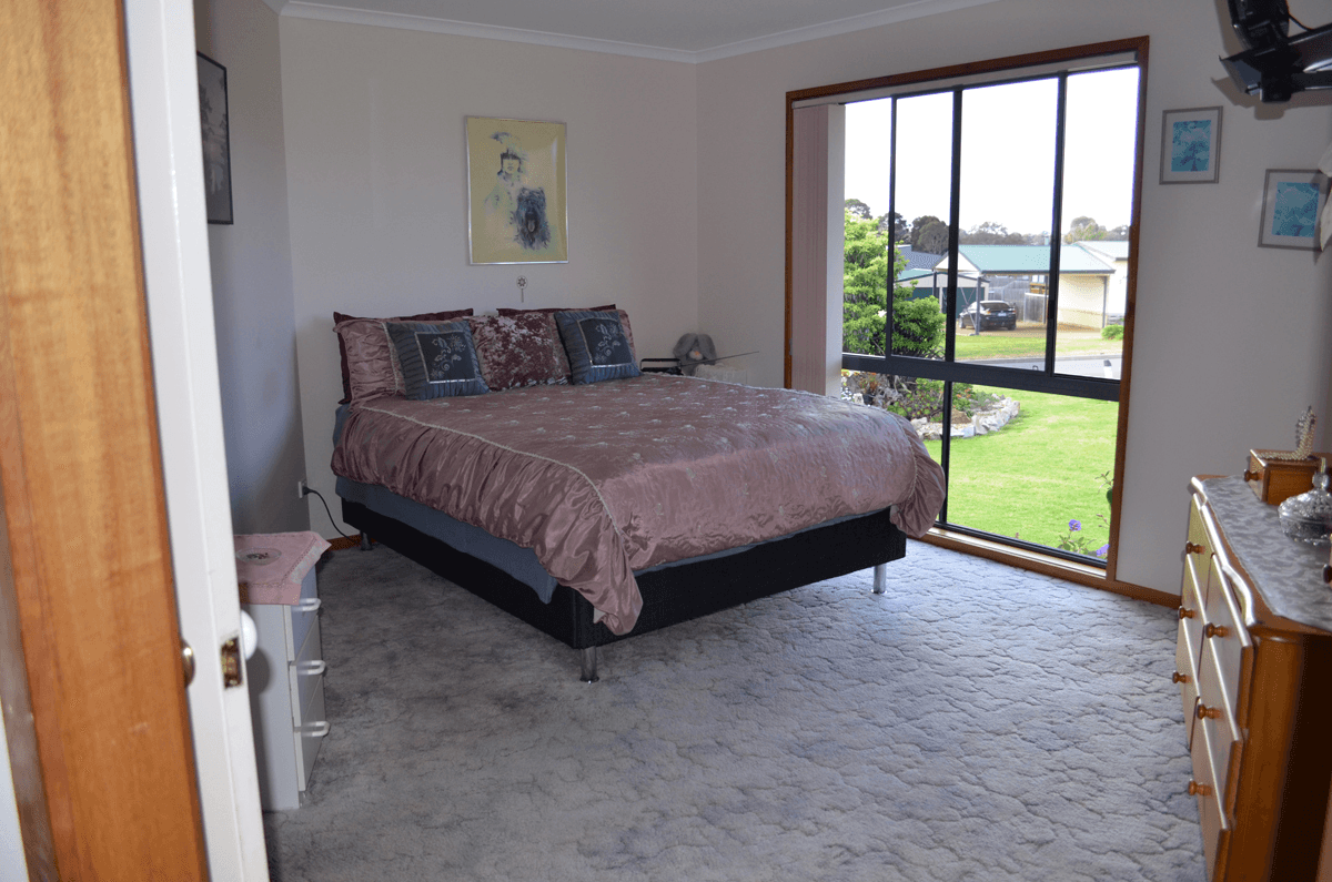 6 Horizon Way, Newlands Arm, VIC 3875