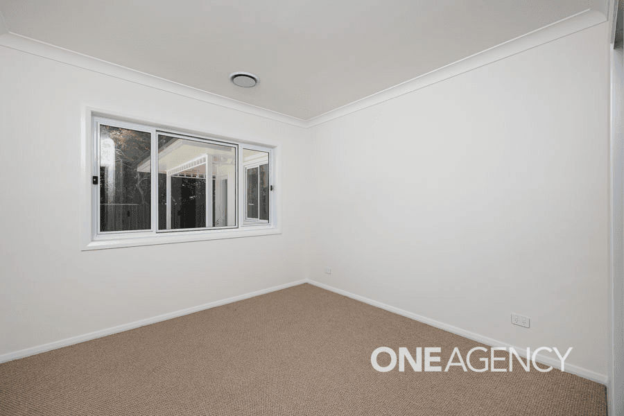 2/5 SPRING STREET, WAGGA WAGGA, NSW 2650