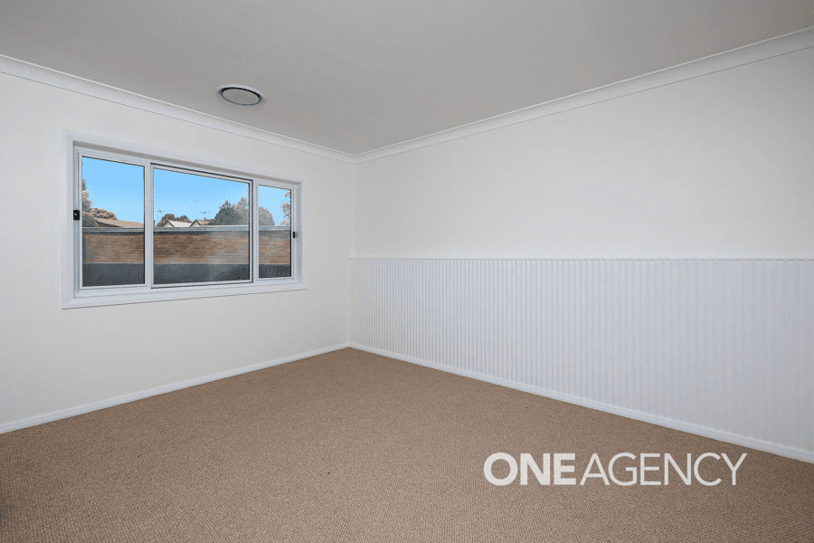 2/5 SPRING STREET, WAGGA WAGGA, NSW 2650