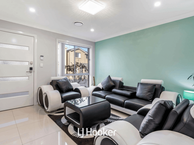 34 Ludhiana Glade, SCHOFIELDS, NSW 2762