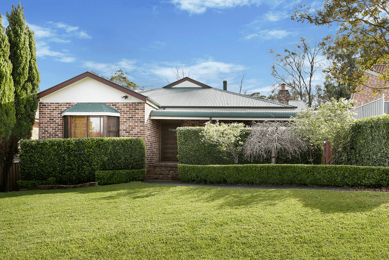 5 Camelot Drive, CRANEBROOK, NSW 2749