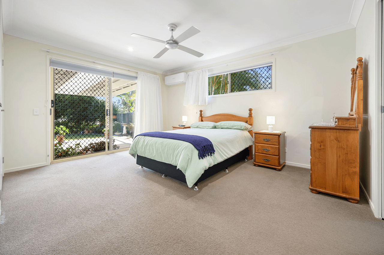 41 Desert Falls Crescent, PARKWOOD, QLD 4214