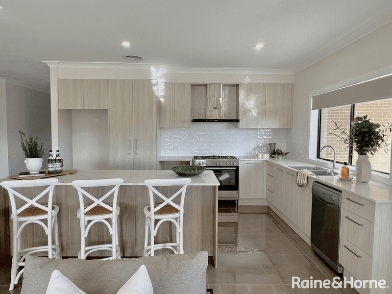 70 Crowe Road, YOUNG, NSW 2594