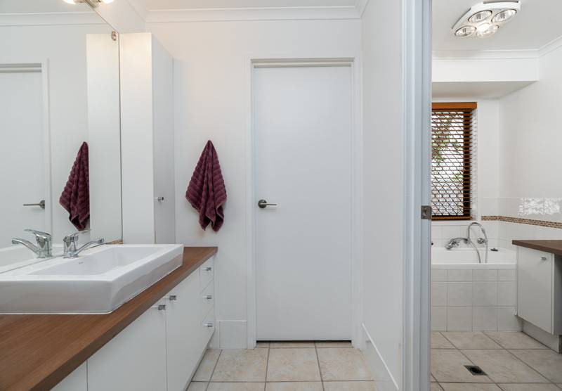 10 Ixora Court, REGENTS PARK, QLD 4118