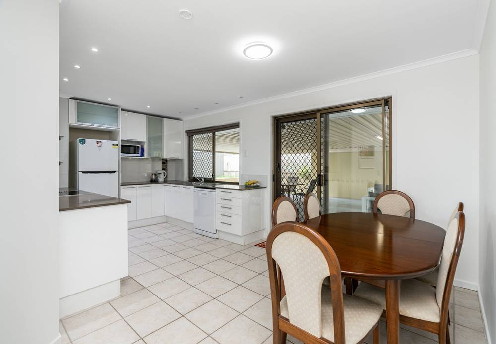 10 Ixora Court, REGENTS PARK, QLD 4118