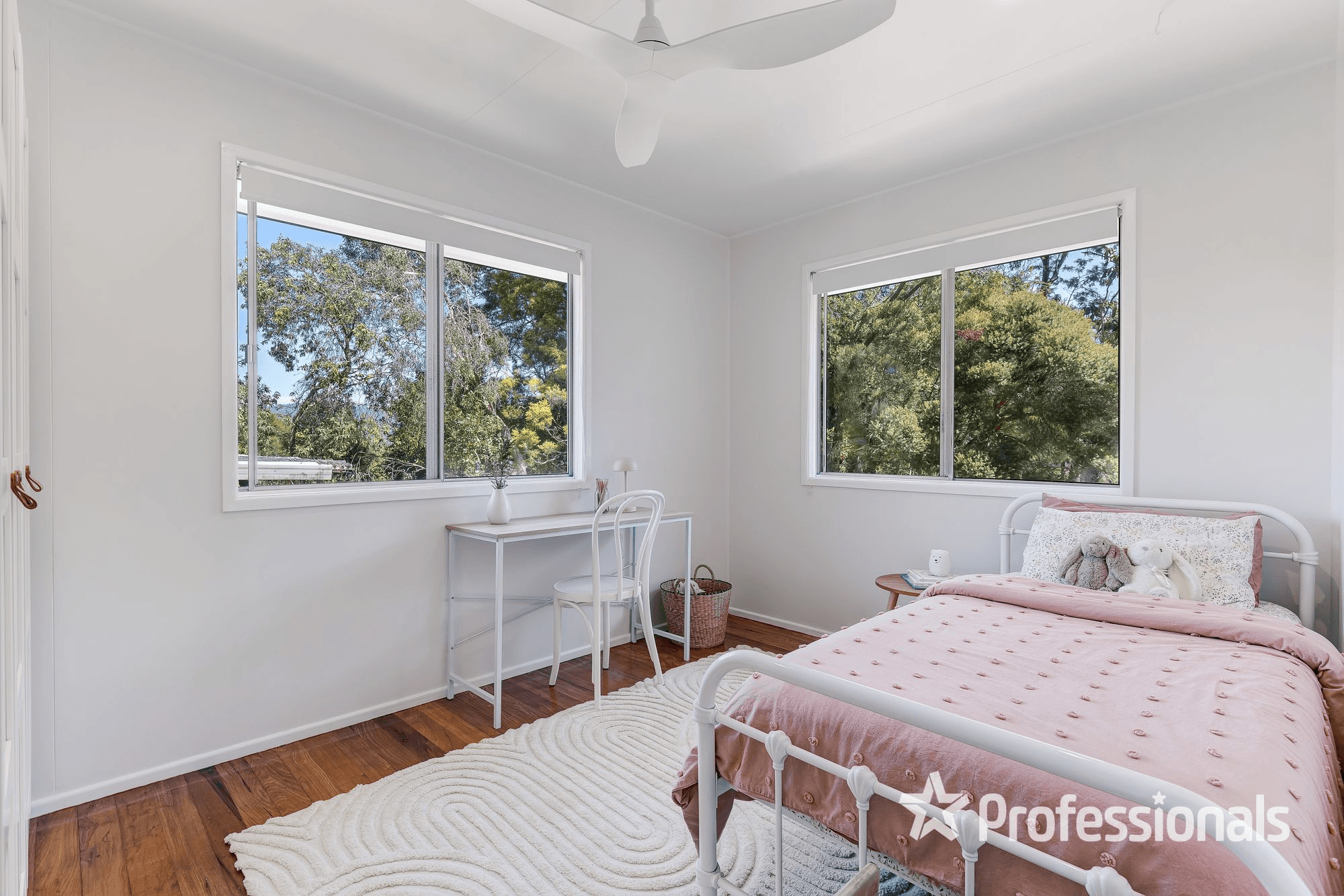 46 Illawarra Street, EVERTON HILLS, QLD 4053