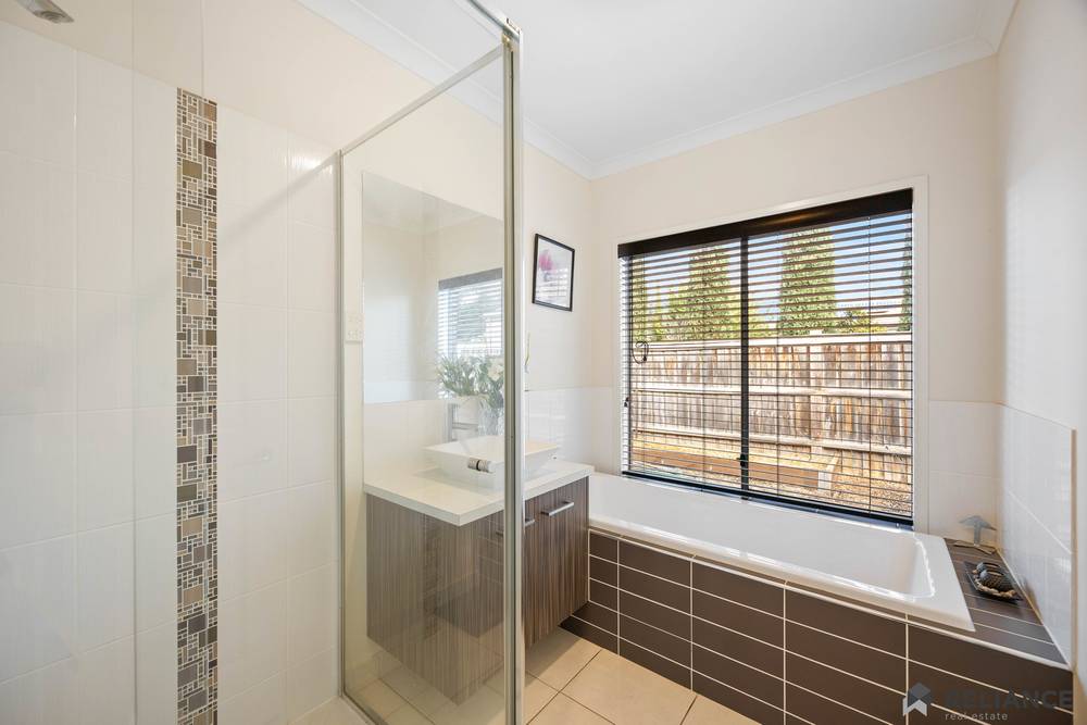 20 Ronald Road, Truganina, VIC 3029