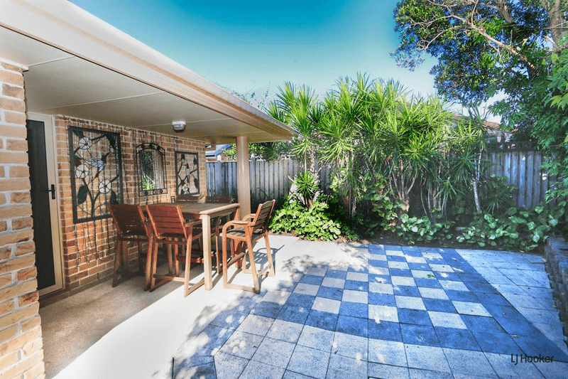 37 Winders Place, BANORA POINT, NSW 2486