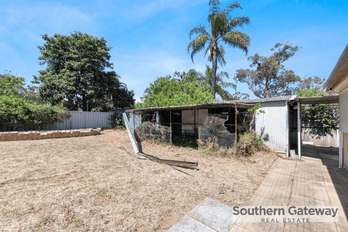 8 Christmas Avenue, ORELIA, WA 6167