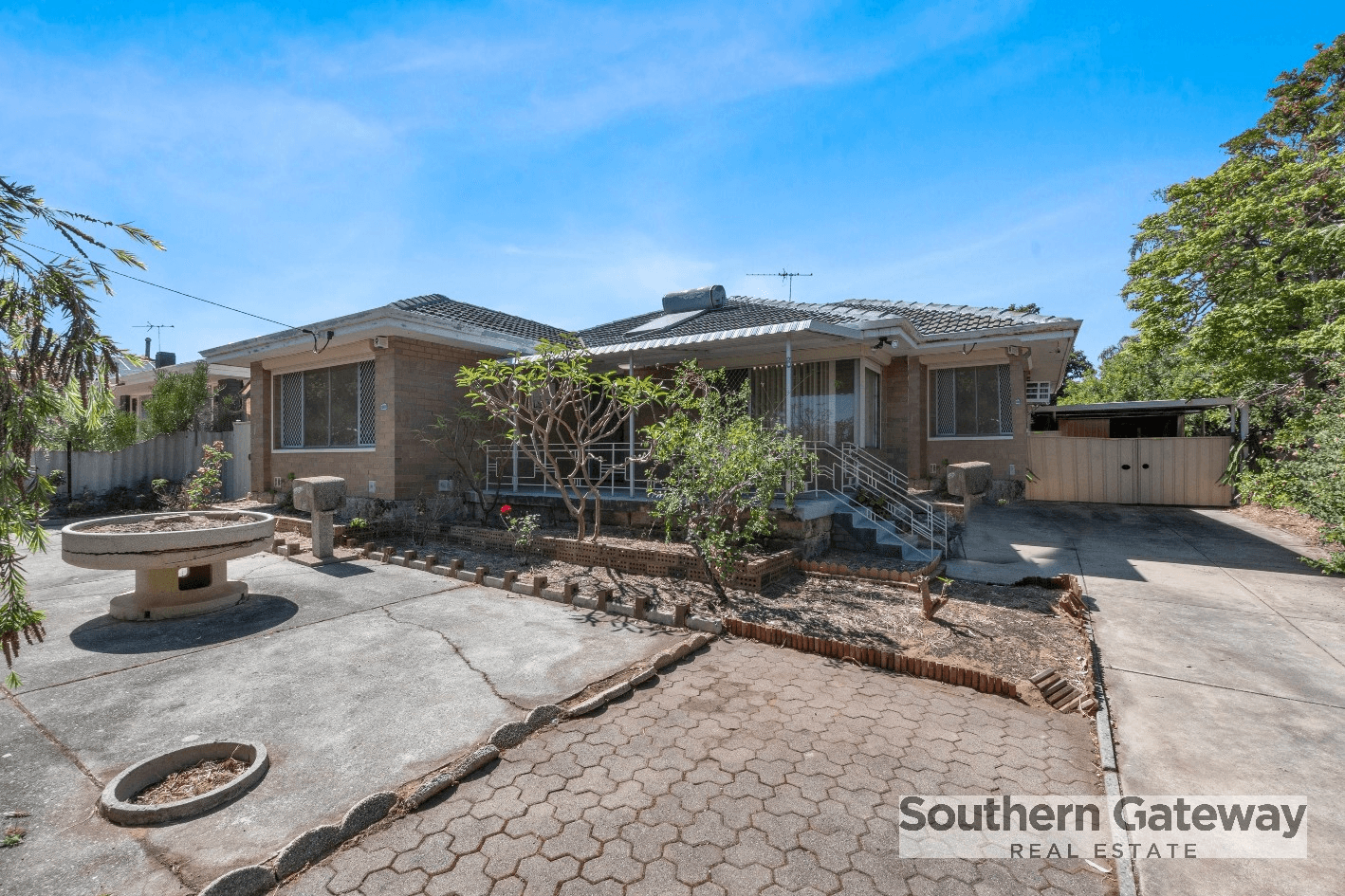 8 Christmas Avenue, ORELIA, WA 6167