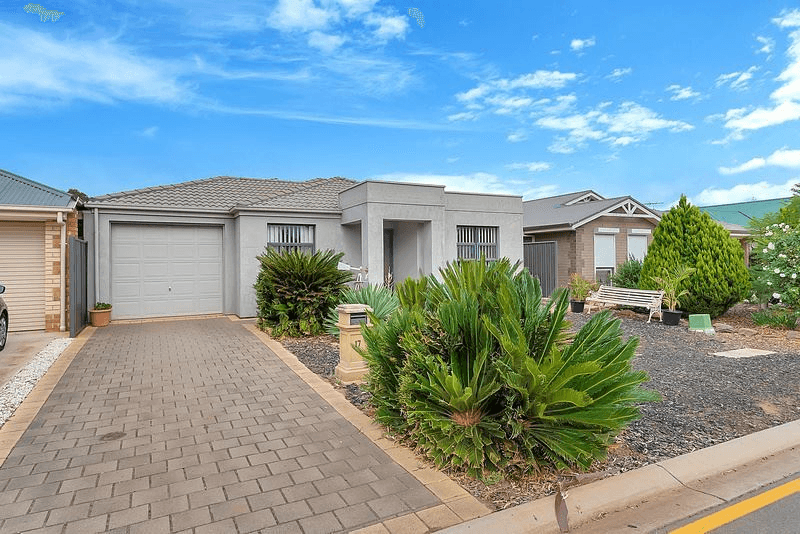 17 Almond Circuit, Munno Para West, SA 5115