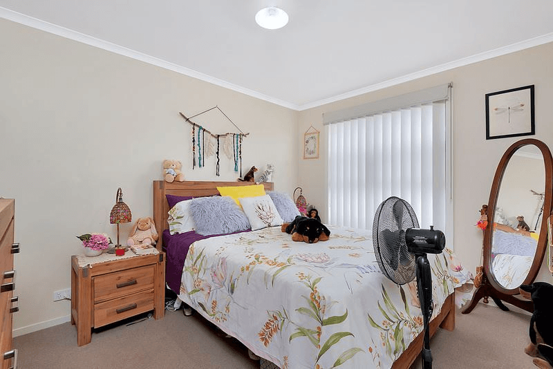 17 Almond Circuit, Munno Para West, SA 5115