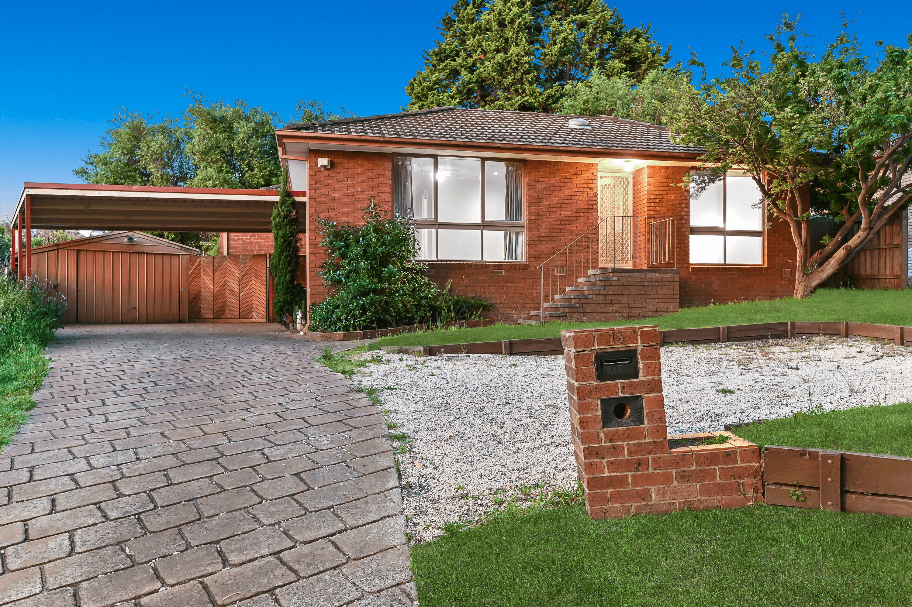 13 Cotham Square, HAMPTON PARK, VIC 3976