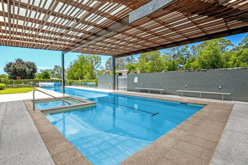 18 Berrimilla Lane, COOMERA WATERS, QLD 4209