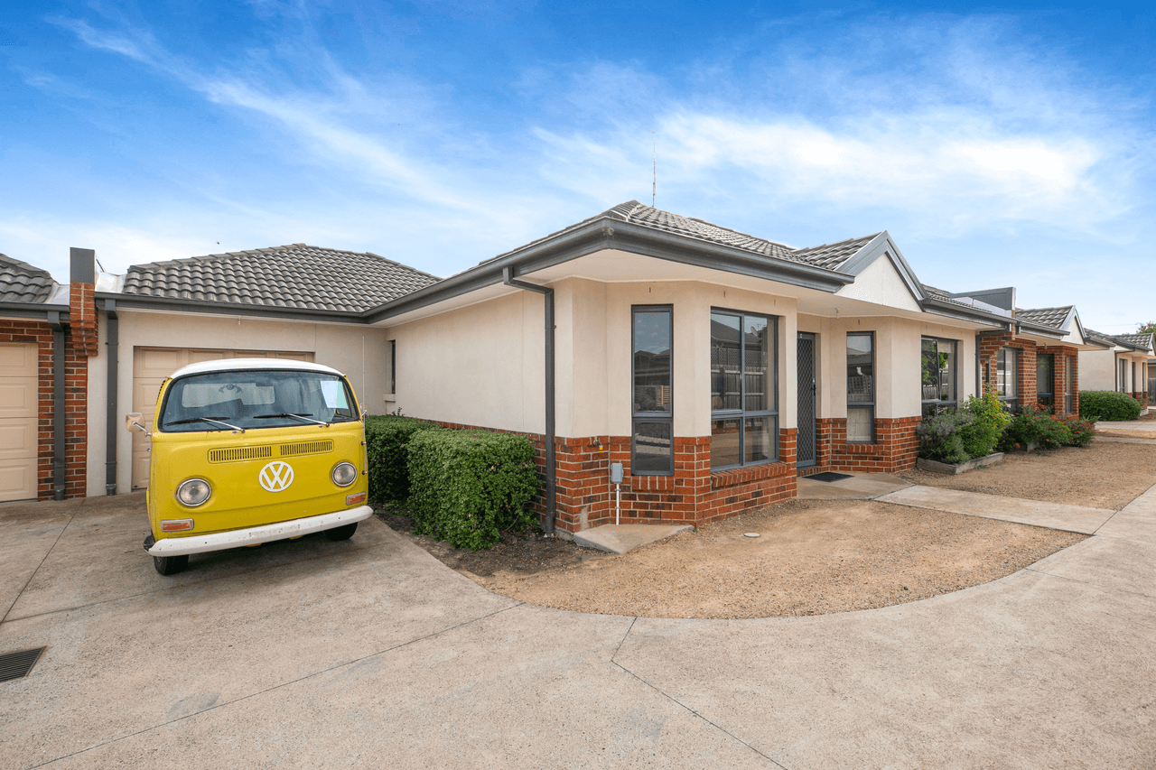 4/10 Rodney Street, GISBORNE, VIC 3437