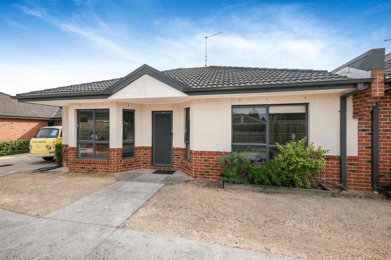 4/10 Rodney Street, GISBORNE, VIC 3437