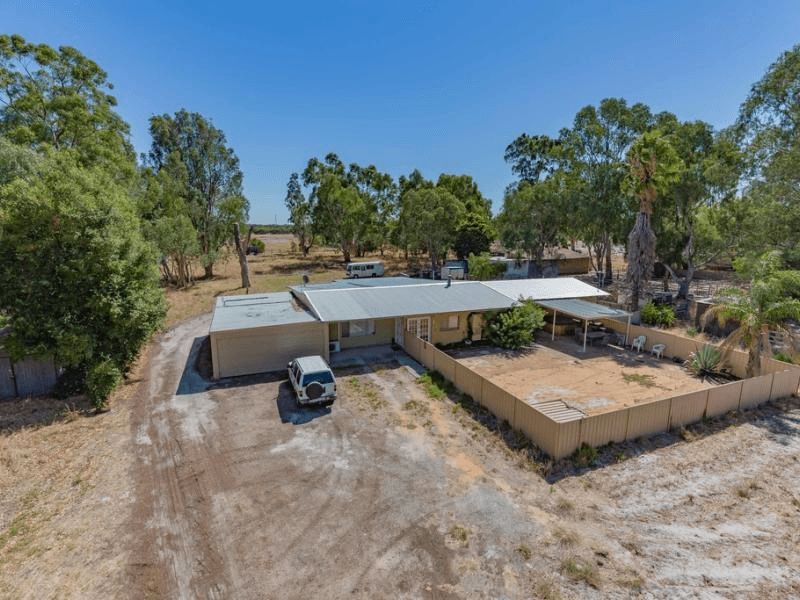 767 Armadale Road, FORRESTDALE, WA 6112