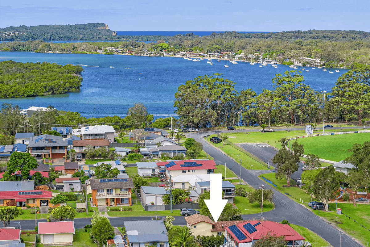15 Castle Street, Laurieton, NSW 2443
