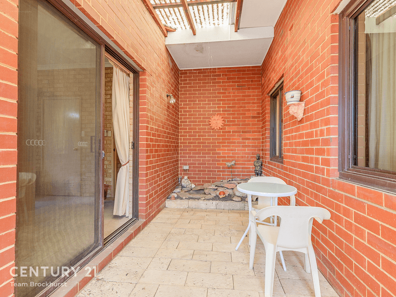 11 Coolbellup Avenue, Coolbellup, WA 6163