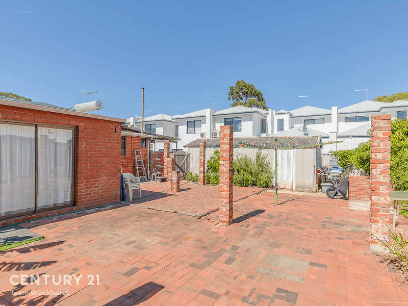 11 Coolbellup Avenue, Coolbellup, WA 6163