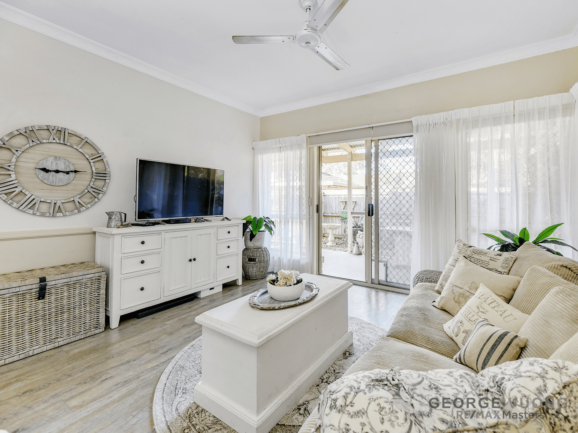 10 Halifax Ct, FOREST LAKE, QLD 4078