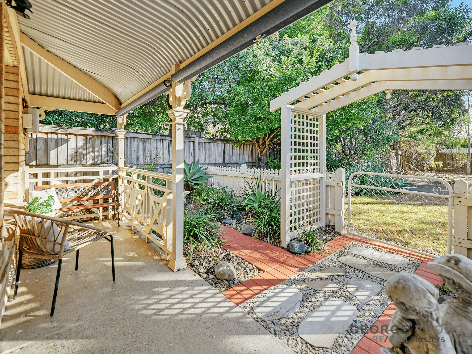 10 Halifax Ct, FOREST LAKE, QLD 4078