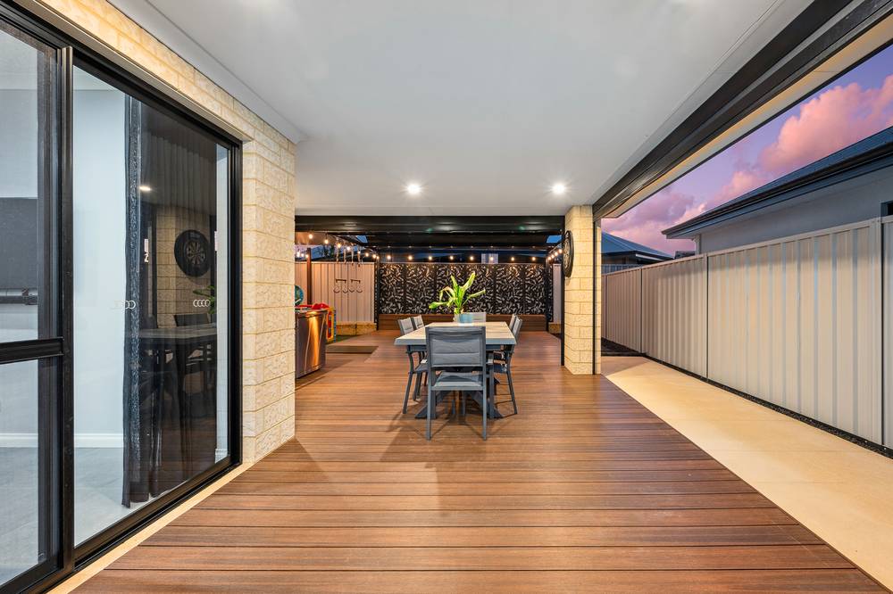 9 Loseto Link, PIARA WATERS, WA 6112