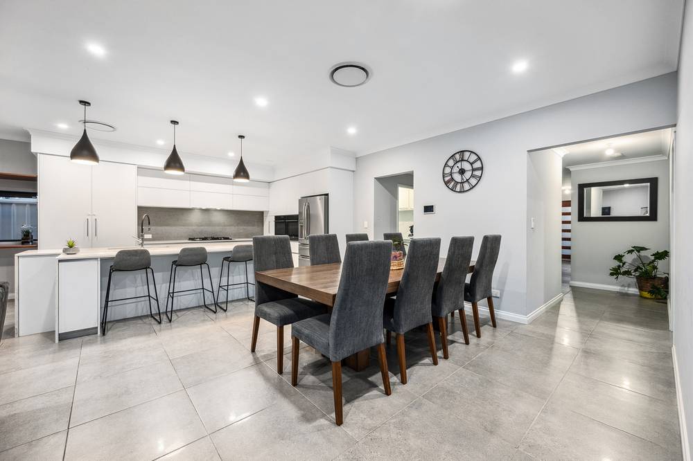 9 Loseto Link, PIARA WATERS, WA 6112