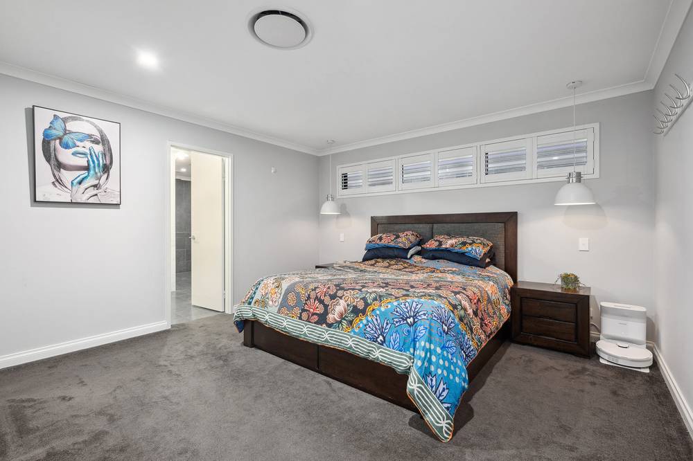 9 Loseto Link, PIARA WATERS, WA 6112