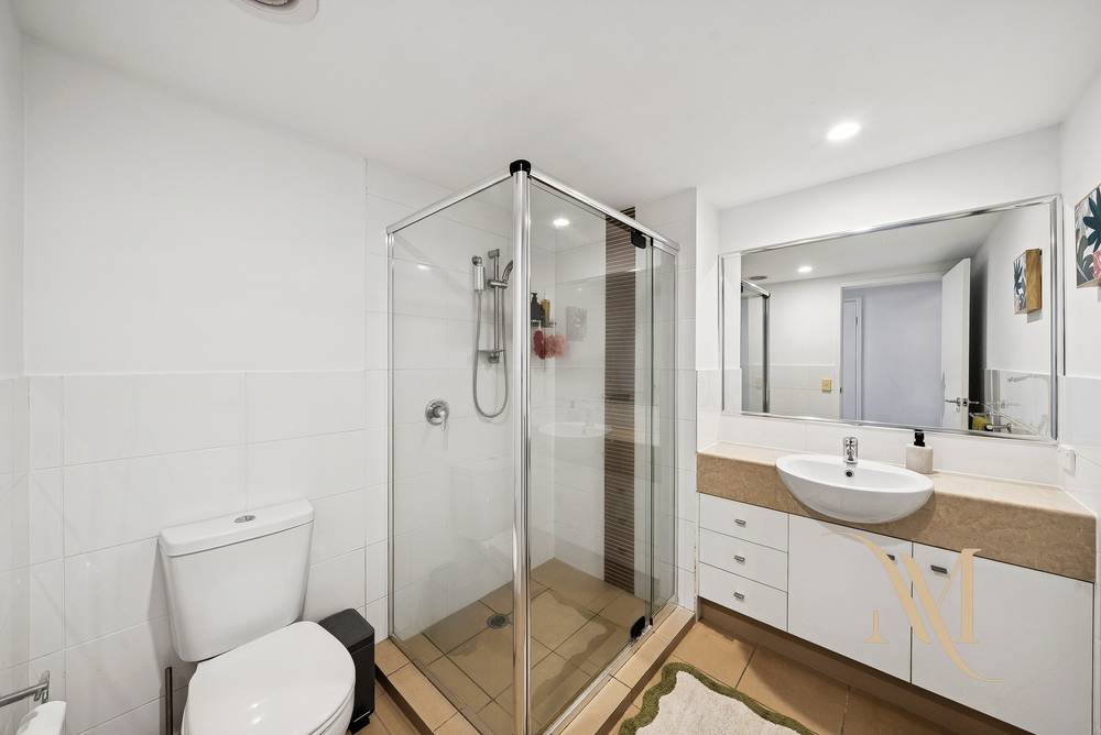 11/24 Parker Street, Labrador, QLD 4215