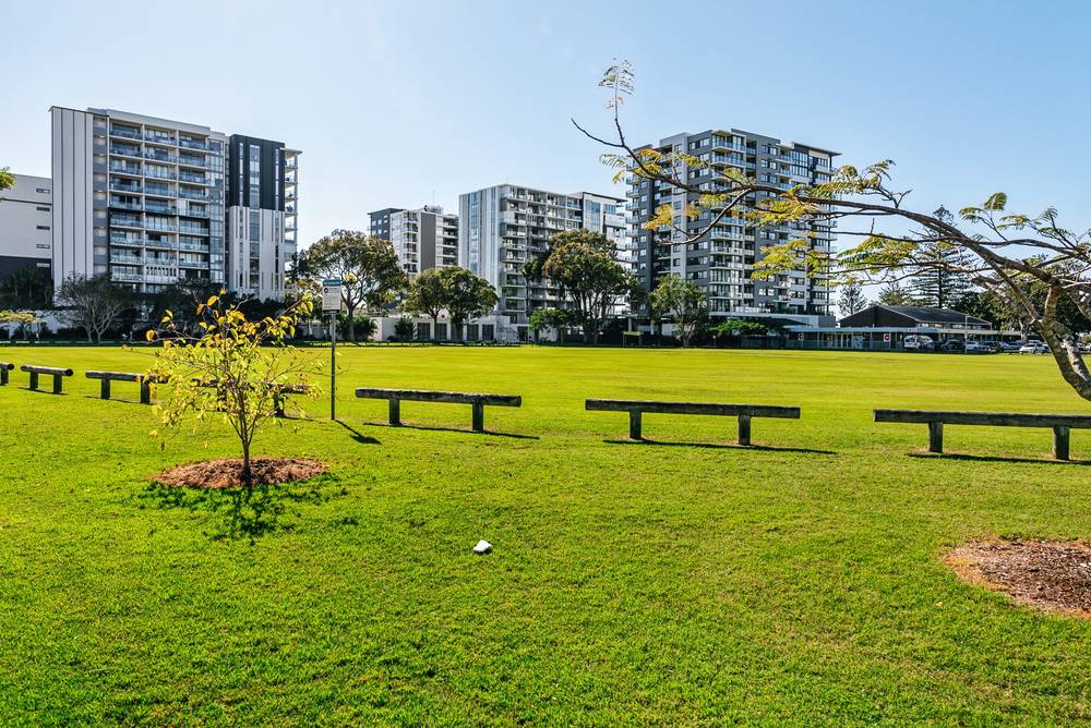 11/24 Parker Street, Labrador, QLD 4215