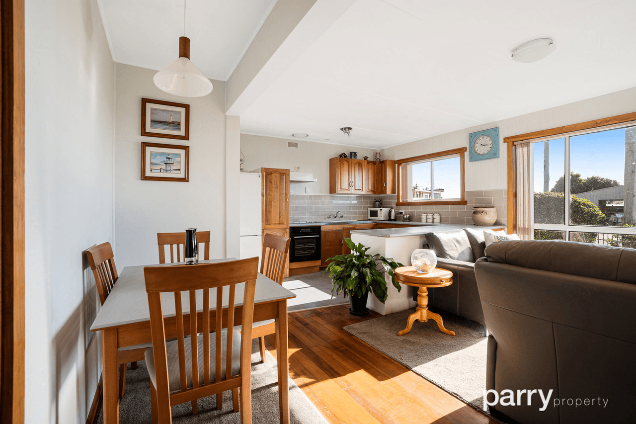 11 Murray Street, BRIDPORT, TAS 7262