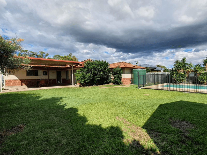 33 Saint Stephens Drive, UPPER COOMERA, QLD 4209