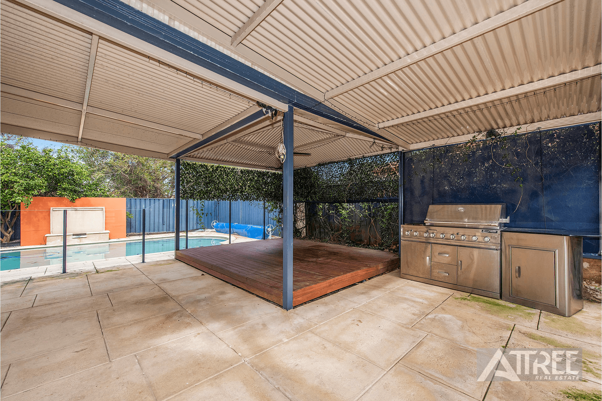 2 Sanctuary Avenue, Canning Vale, WA 6155