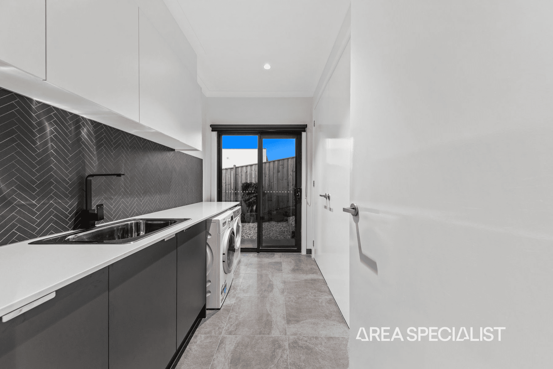 35 Avondale Street, Officer, VIC 3809