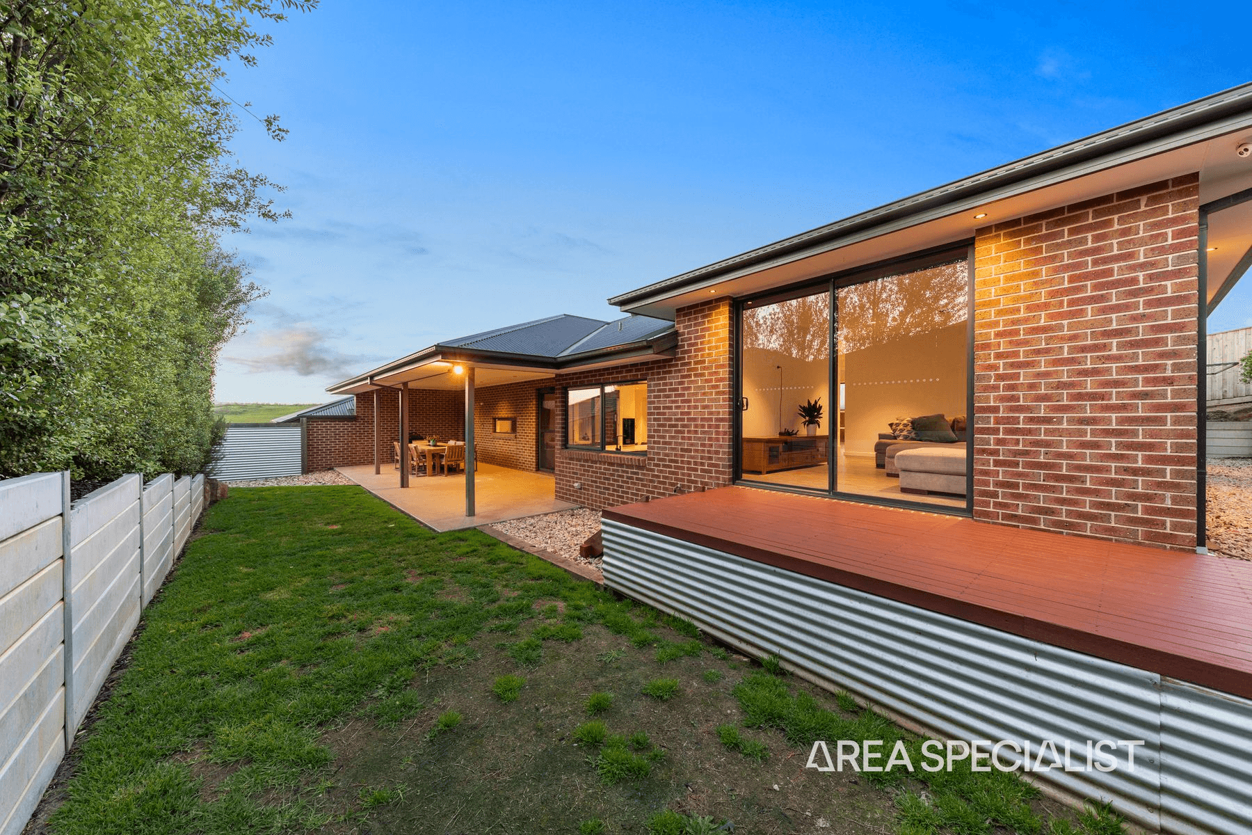 35 Avondale Street, Officer, VIC 3809