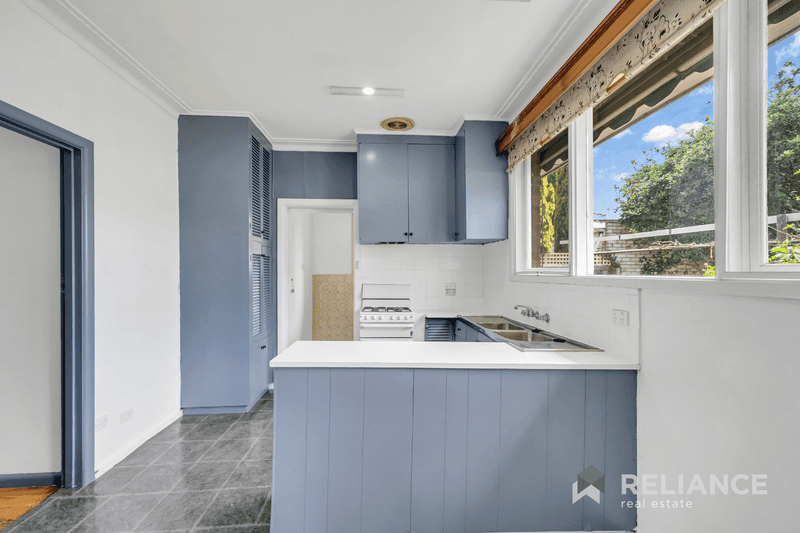 24 Fourth Avenue, Hoppers Crossing, VIC 3029