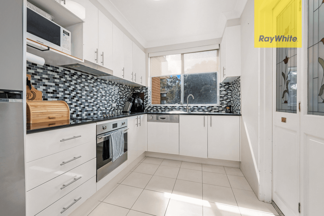 15/10 Elizabeth Street, PARRAMATTA, NSW 2150