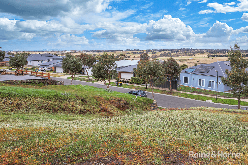 19 Westminster Grove, SUNBURY, VIC 3429