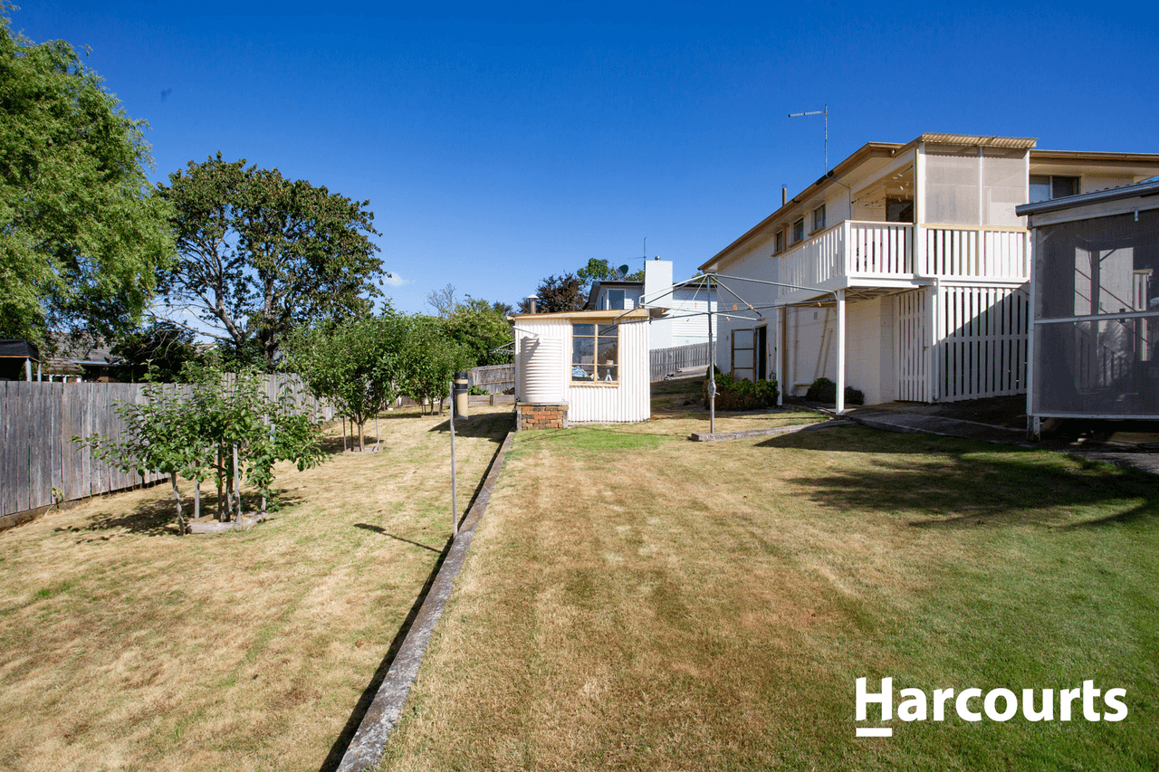 4 Vista Court, DELORAINE, TAS 7304