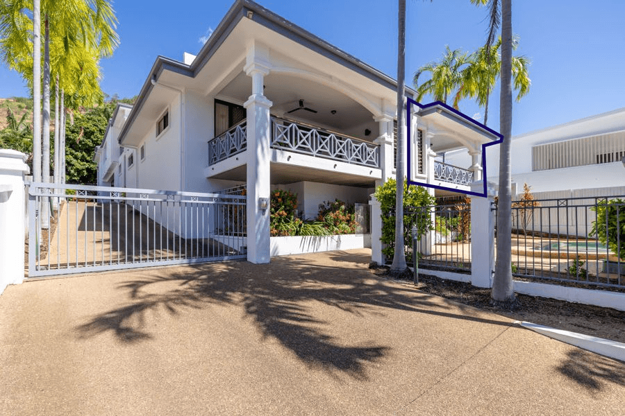 2/304 Stanley Street, NORTH WARD, QLD 4810