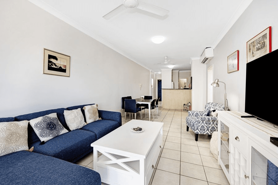 2/304 Stanley Street, NORTH WARD, QLD 4810